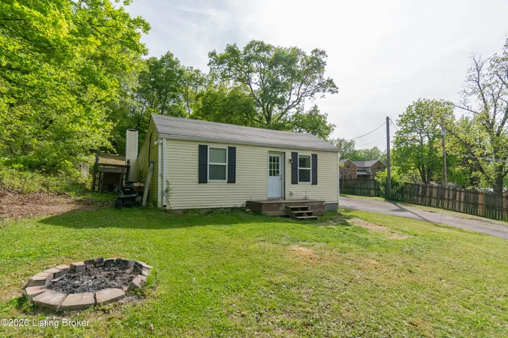 2600 Blevins Gap Rd