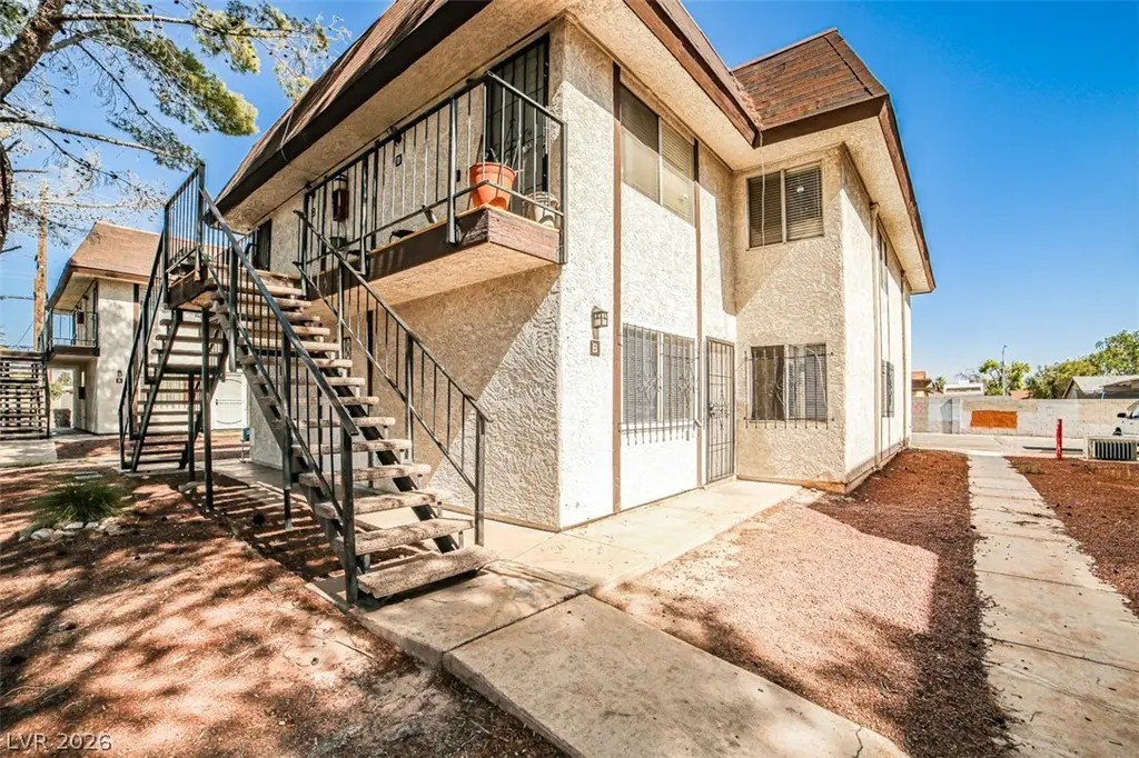 4348 Tara Ave #2
