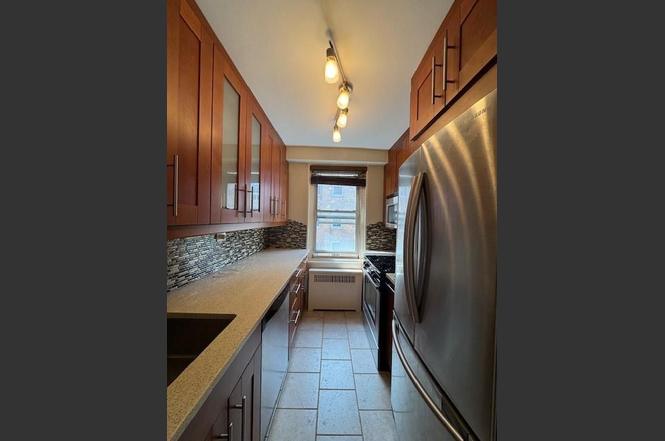 2650 Ocean Pkwy Unit 10B