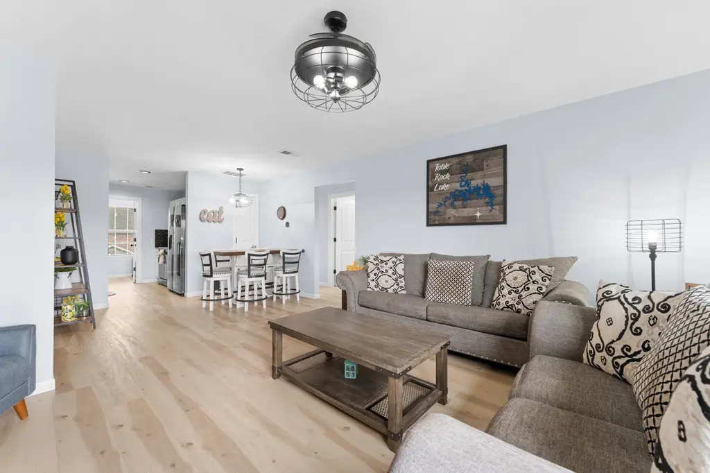 2958 Vineyards Pkwy #5