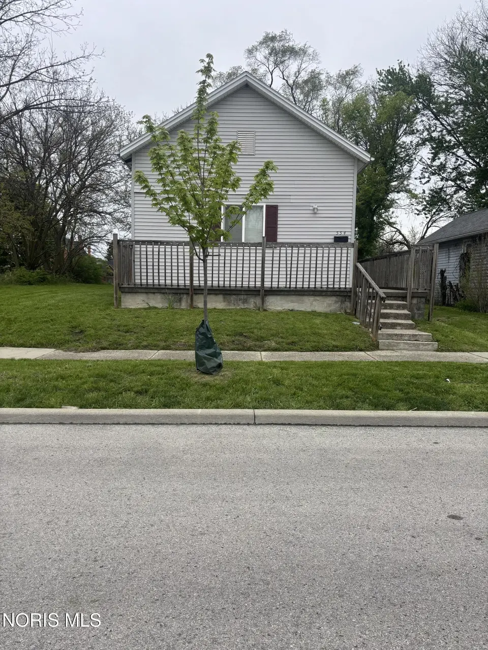 554 Tecumseh St