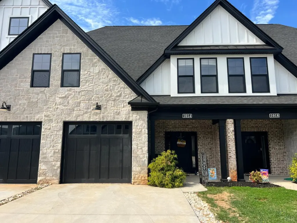 1014 Coles Ct