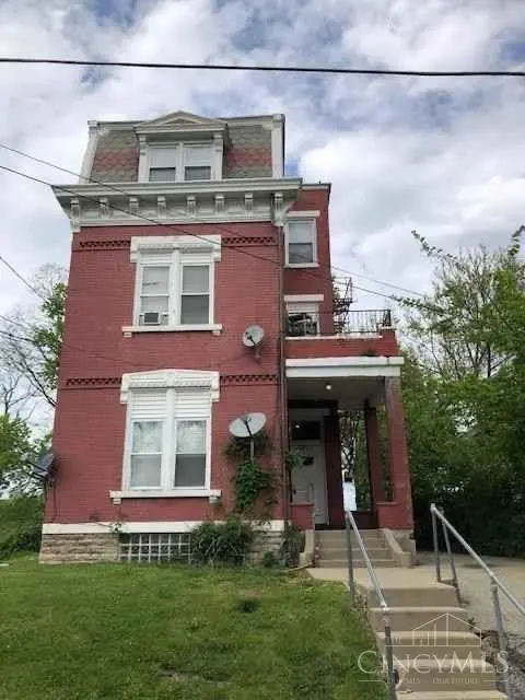 3424 Kensington Pl