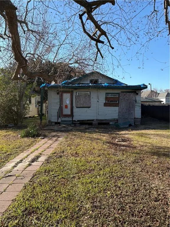 234 Providence Ln