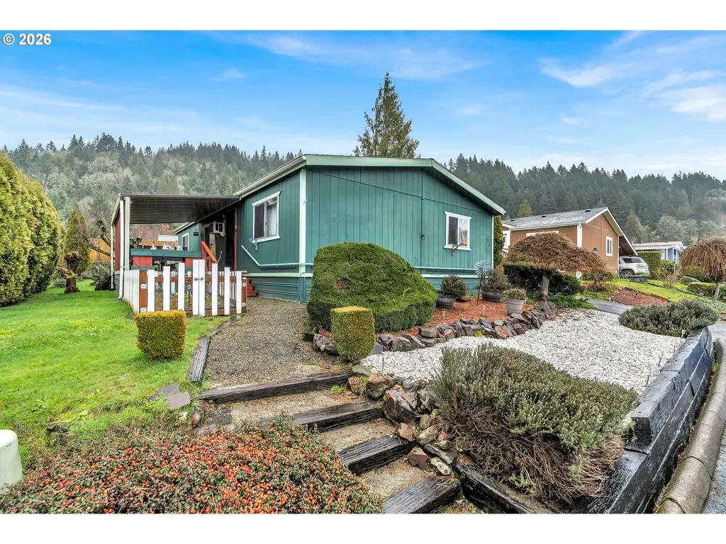 5400 Meeker Dr #93