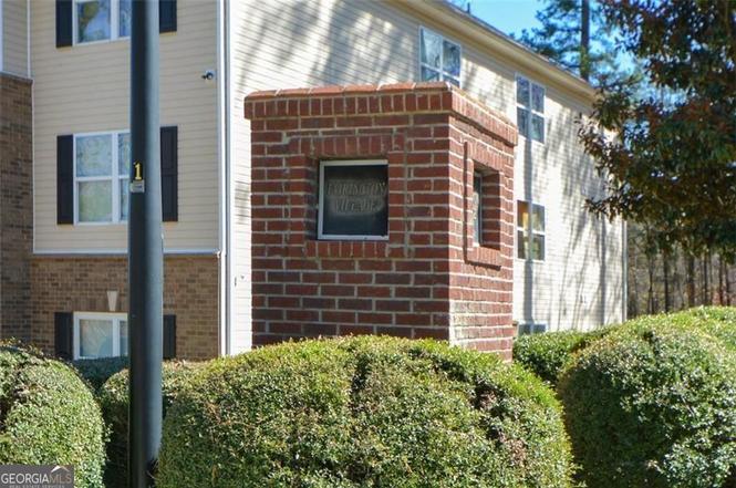 8304 Fairington Village Dr #8304