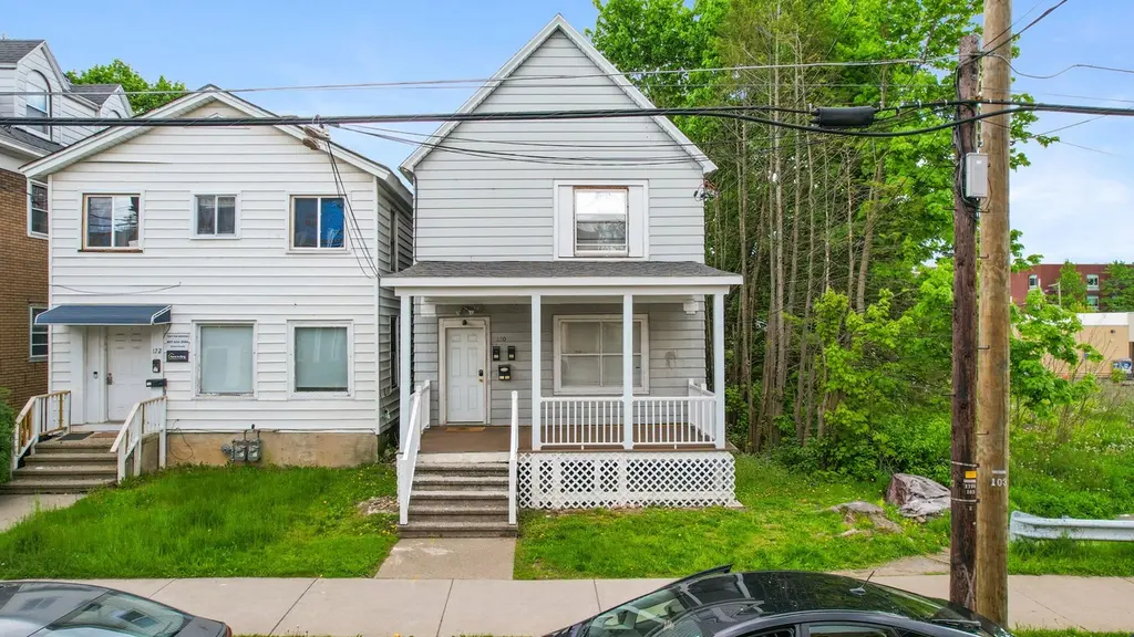 120 Murray St