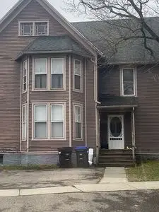 55 McMaster St