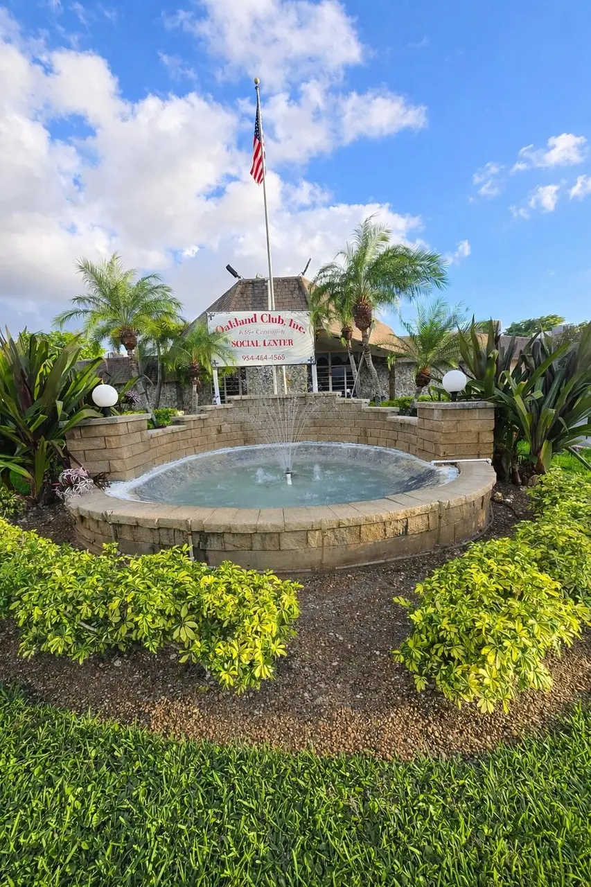 3940 NW 42nd Ave #221