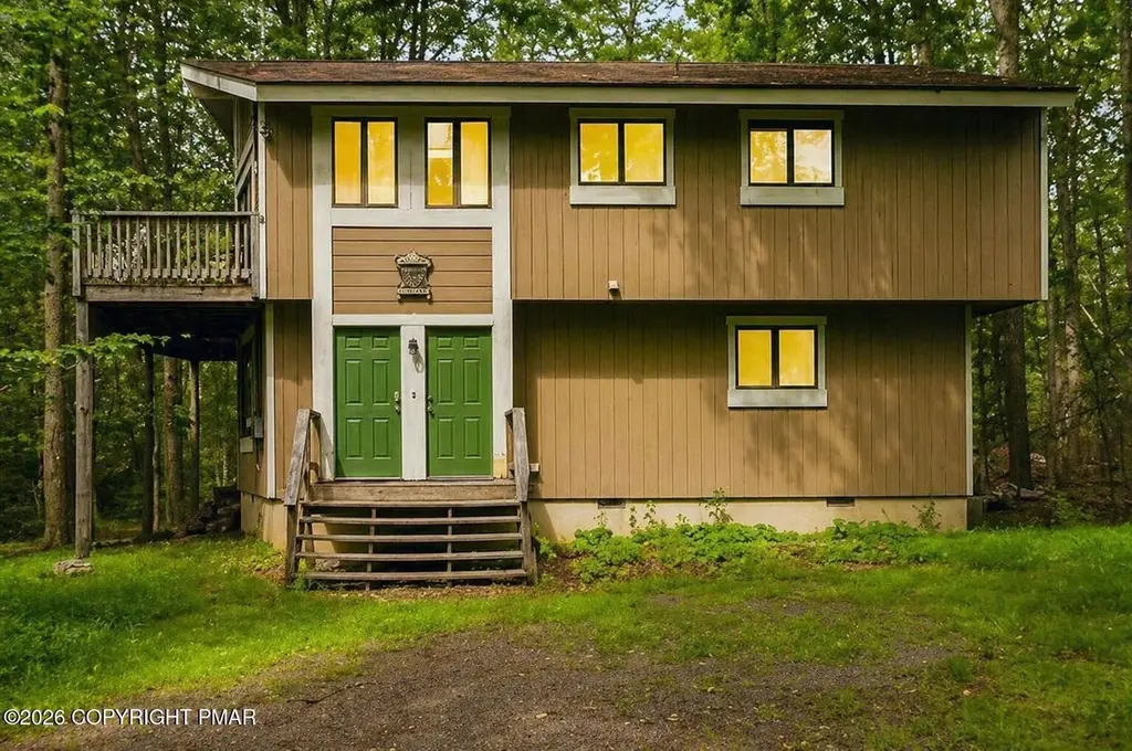 4121 Hemlock Trl