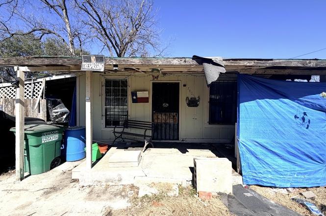 2807 Tampico
