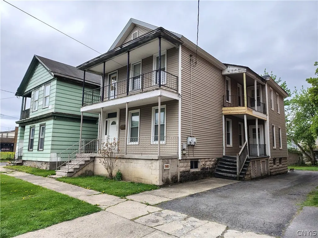 420 Bacon St