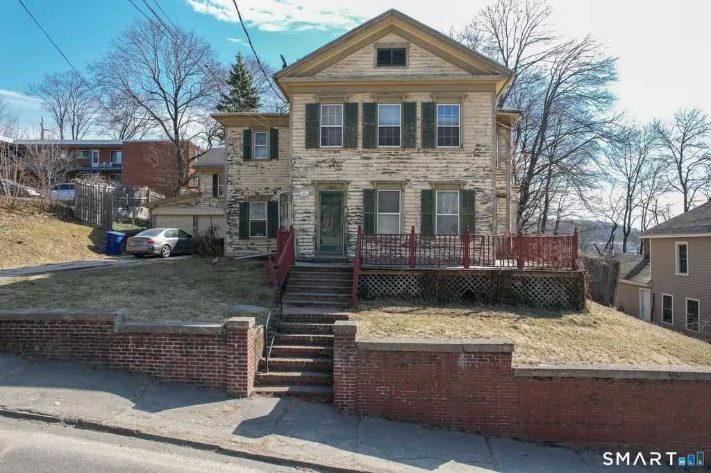 180 Prospect St