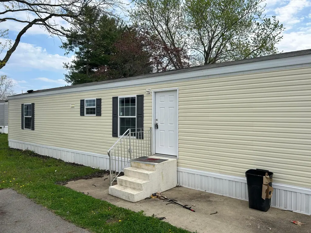 2445 Columbus-lancaster Rd NW #409