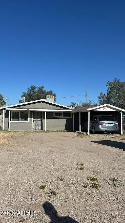 904 N Casa Grande Ave