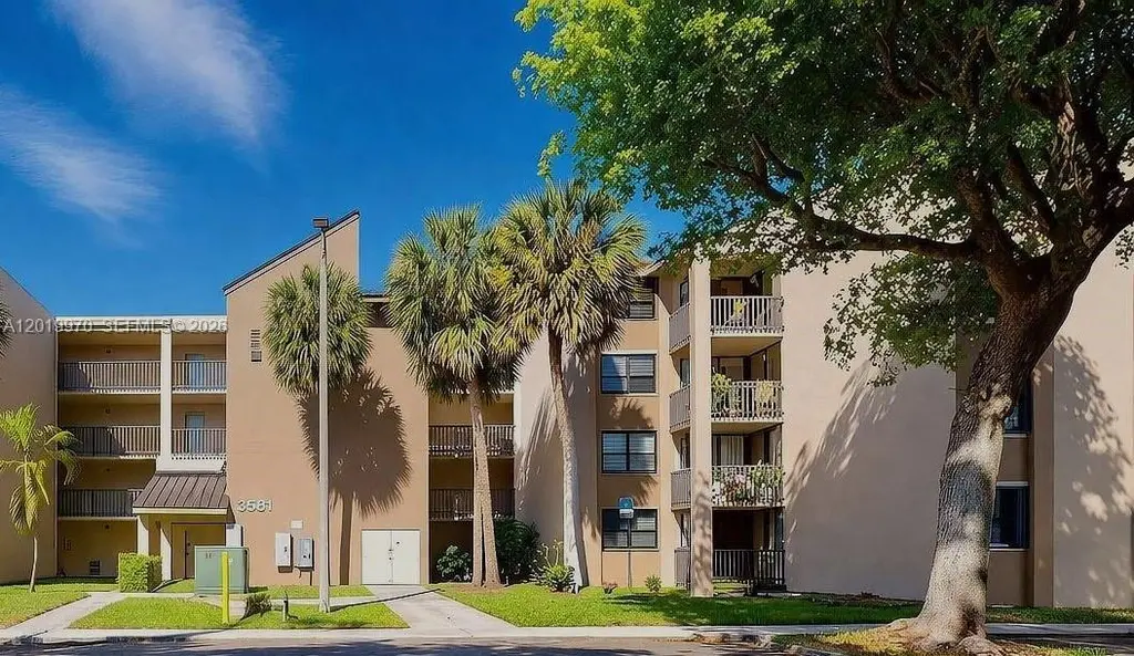 3581 SW 117th Ave Unit 5-206