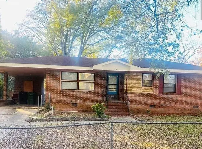 2313 Dorothy Ave