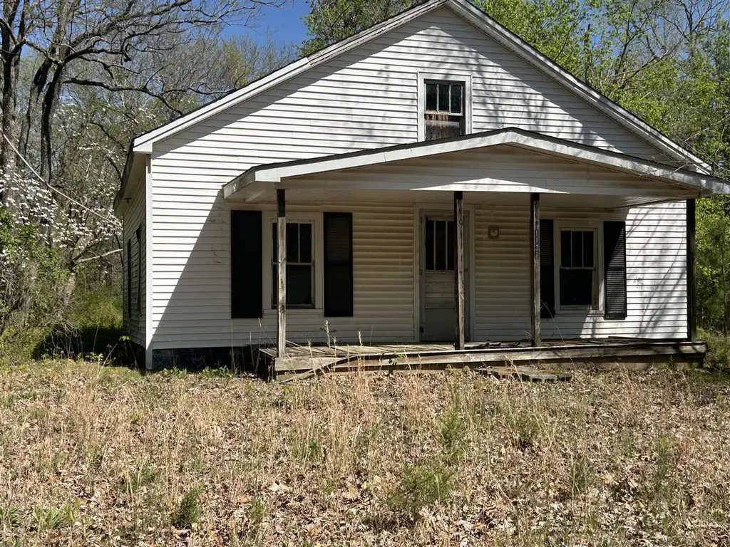 1138 Walkers Chapel Rd