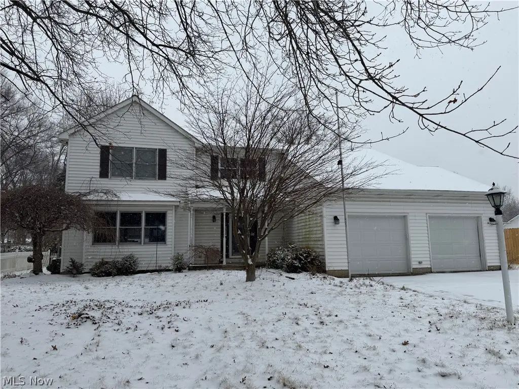 749 Regina Dr
