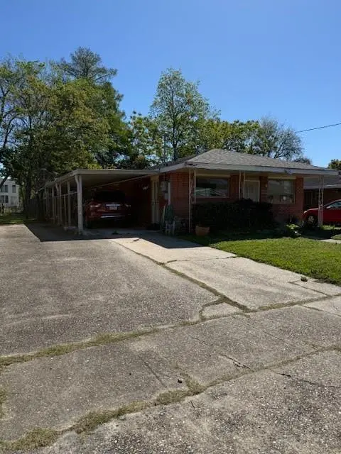 4517 Rosemont Pl