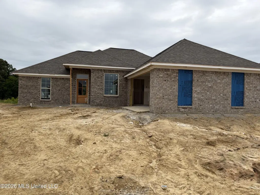 150 Madisonville Dr