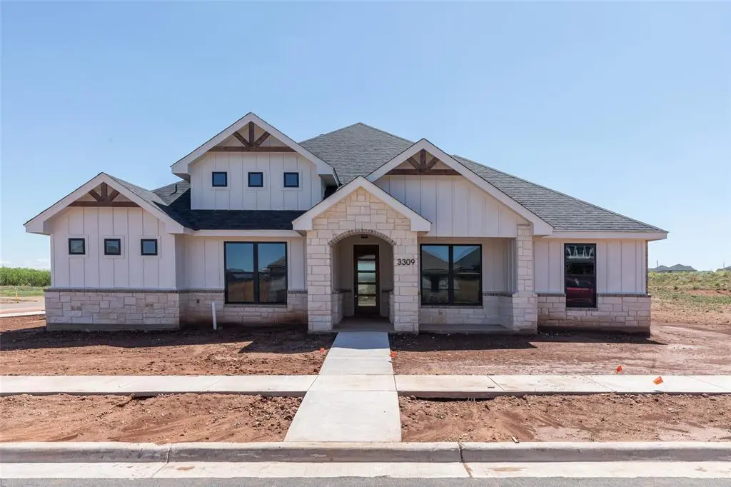 3309 Birdie Ln