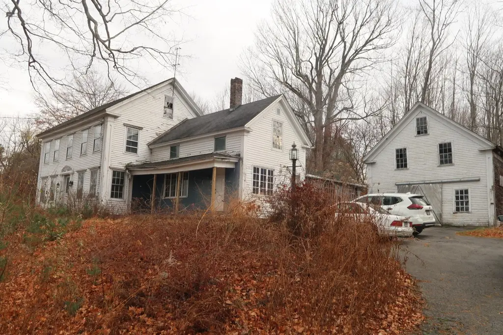 226 Pond Rd