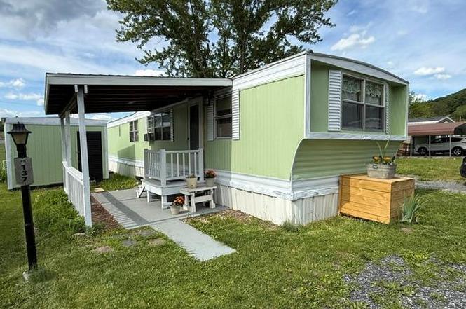 137 Shoups Branch Rd