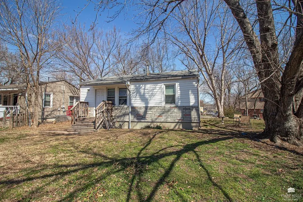 10 Lincoln Cir