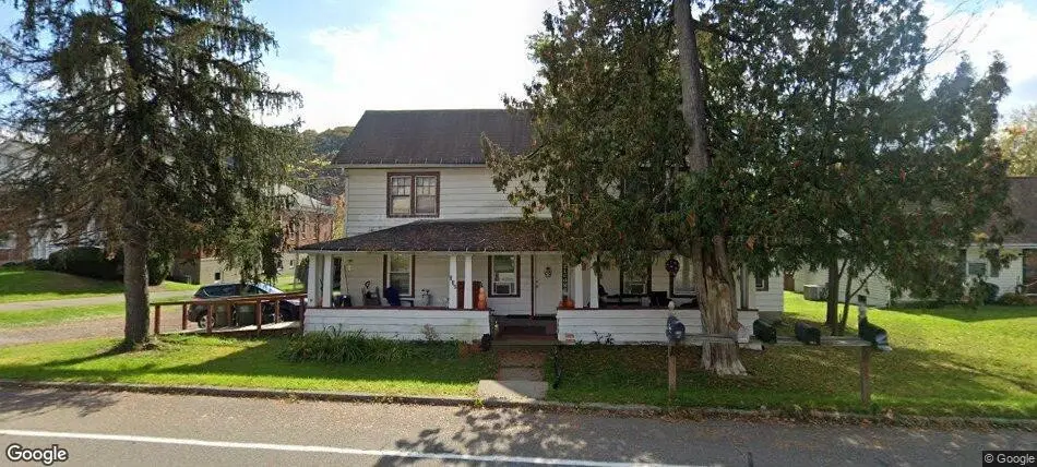 736 River Rd