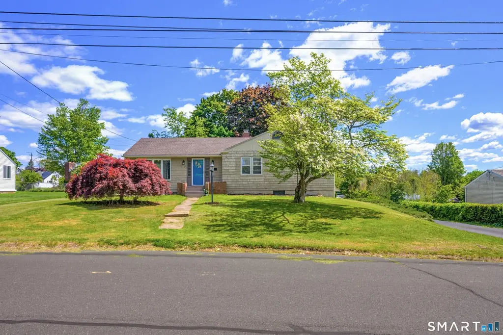 55 Blodgett Roy Dr