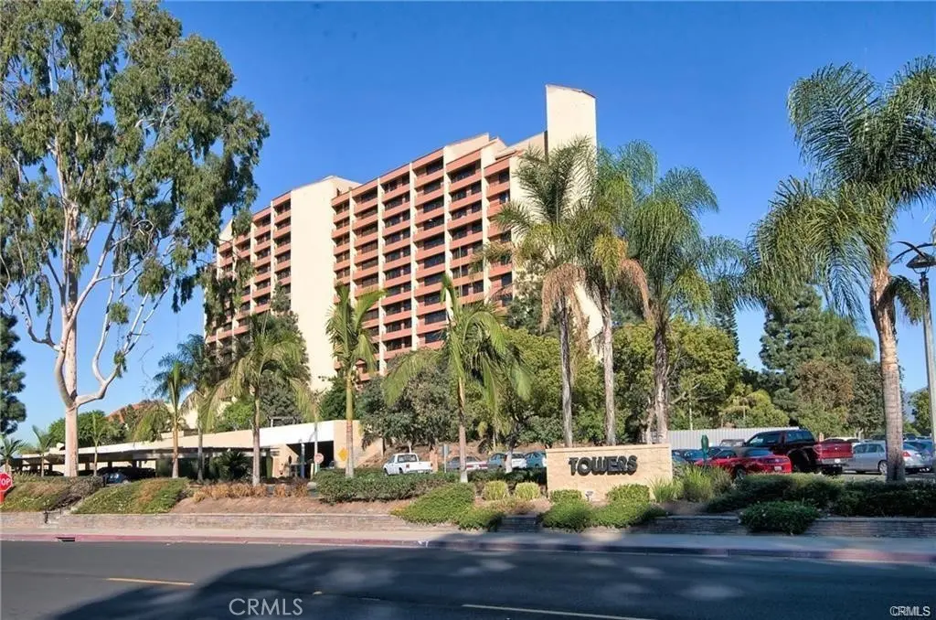 24055 Paseo Del Lago #909