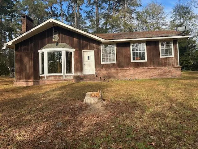 714 Oak Dr