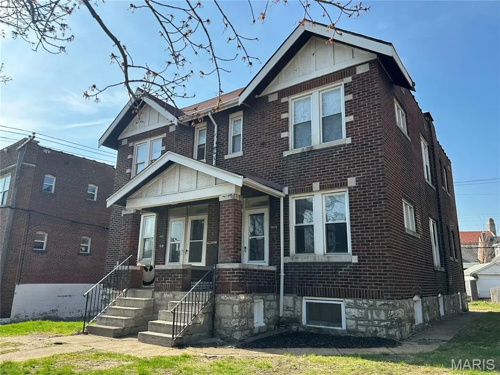 4916 - 4918 Winona Ave