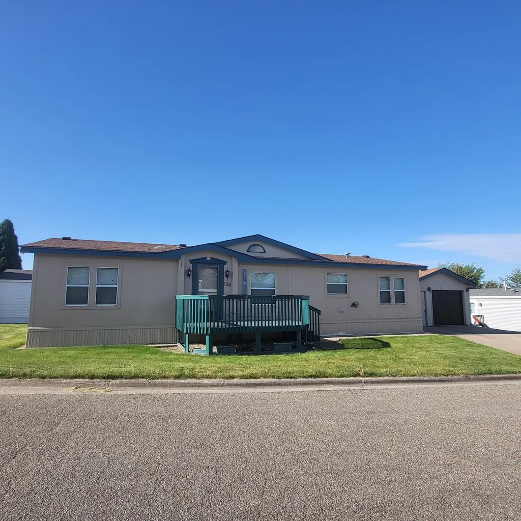 130 Hampton Dr