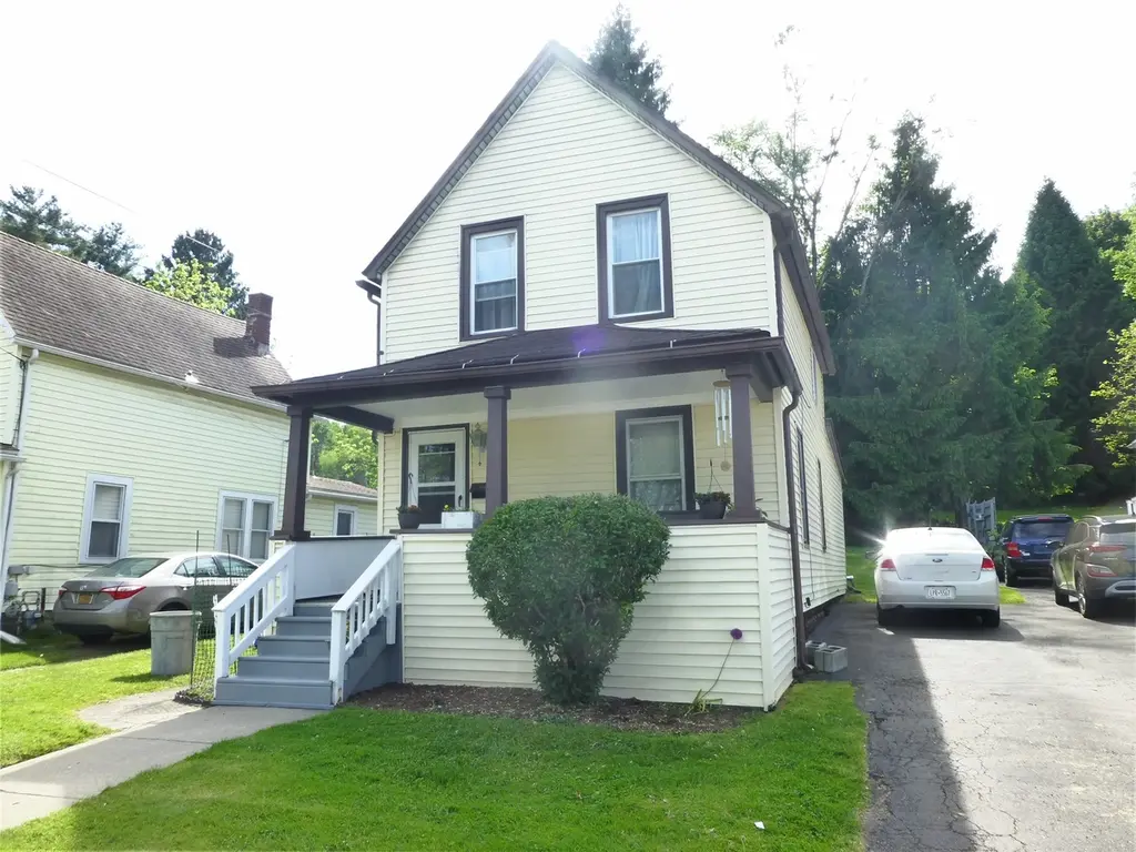 21 Robble Ave
