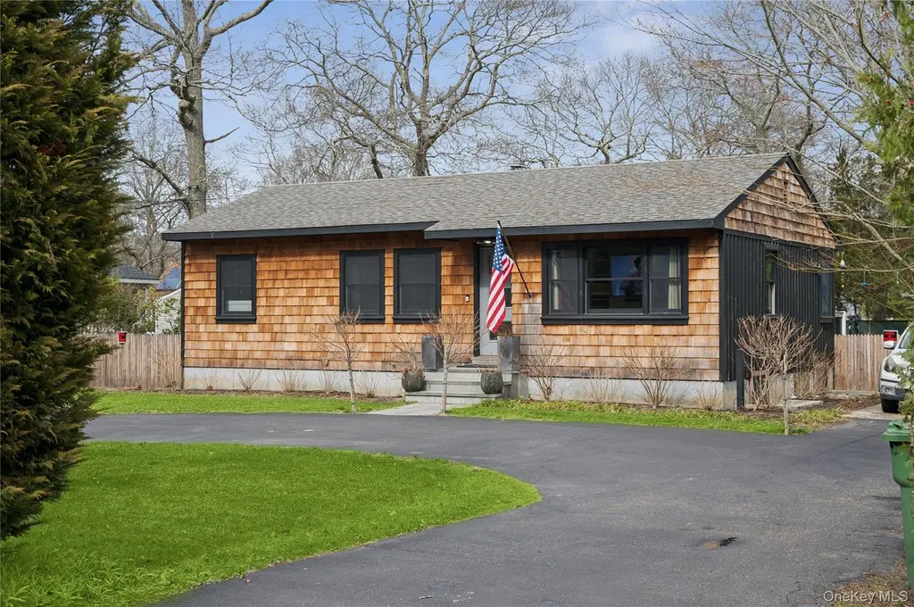 2786 Quogue Riverhead Rd