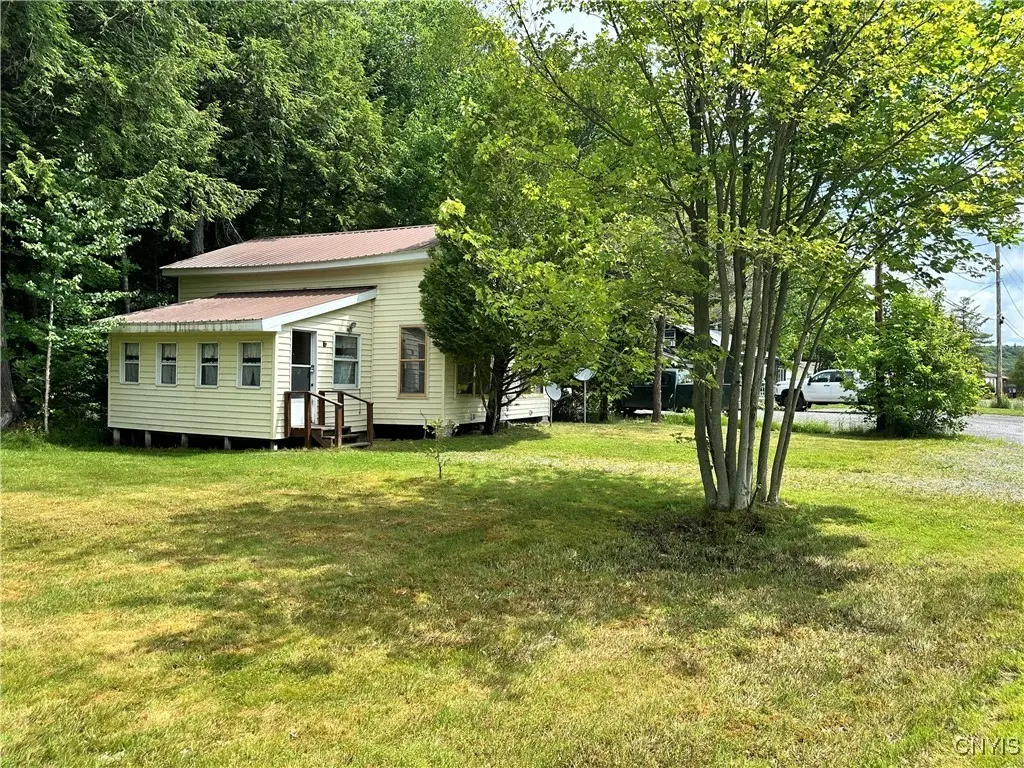 7109 Spruce