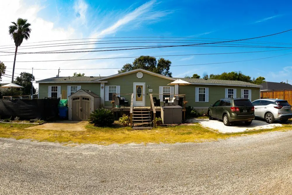 20105 Alta Vista Dr