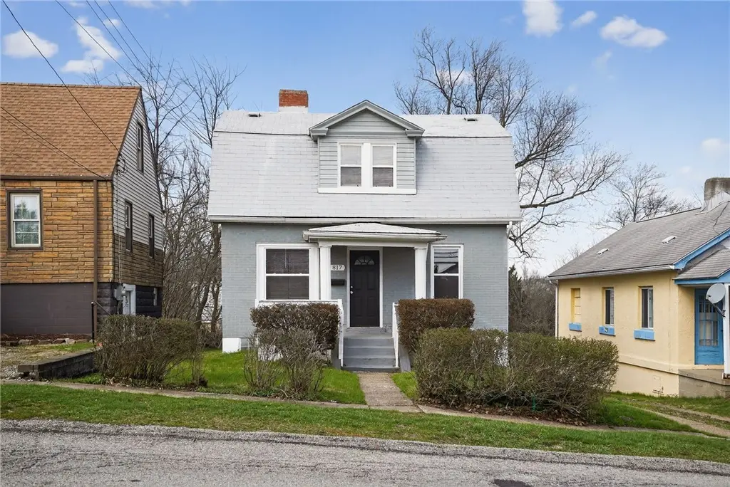 817 Elizabeth St
