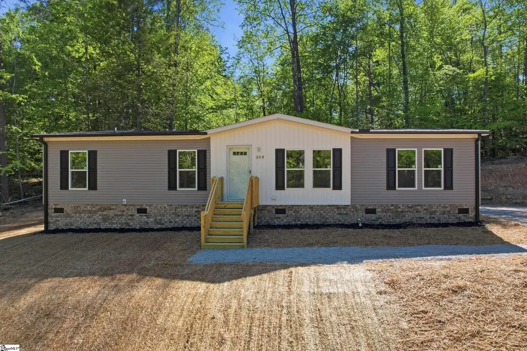 303 Mary Jo Dr