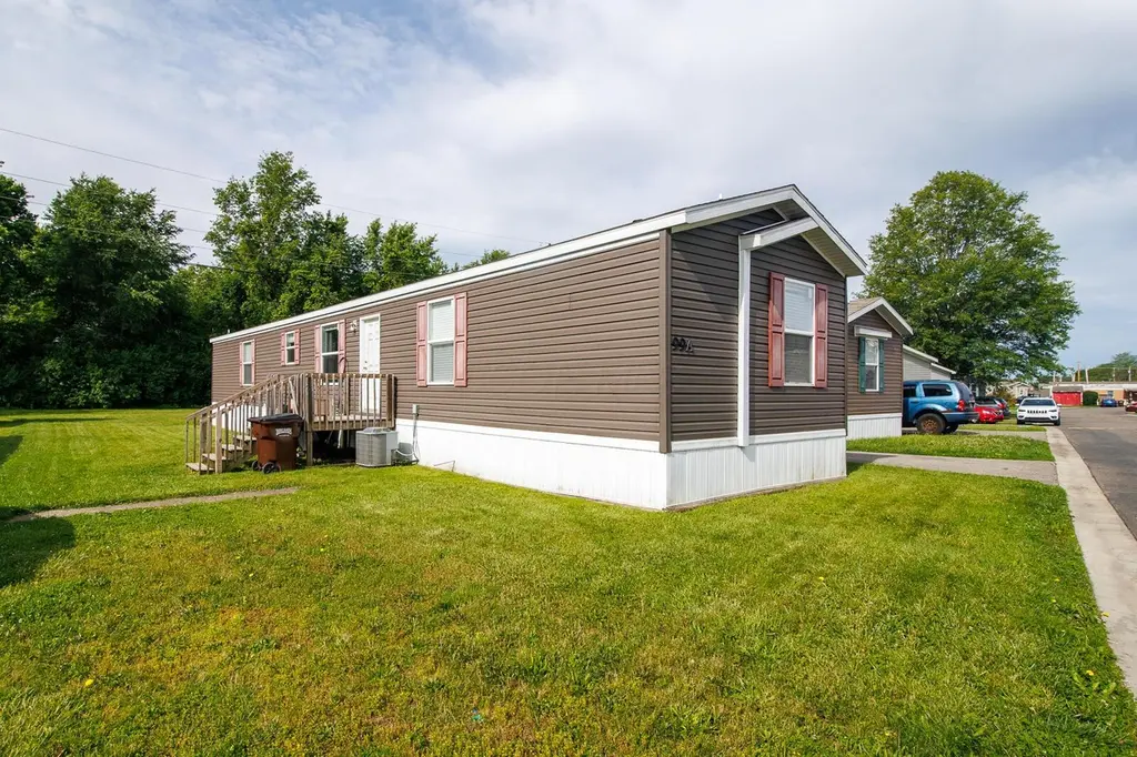10694 E State Route 762 Unit 99A