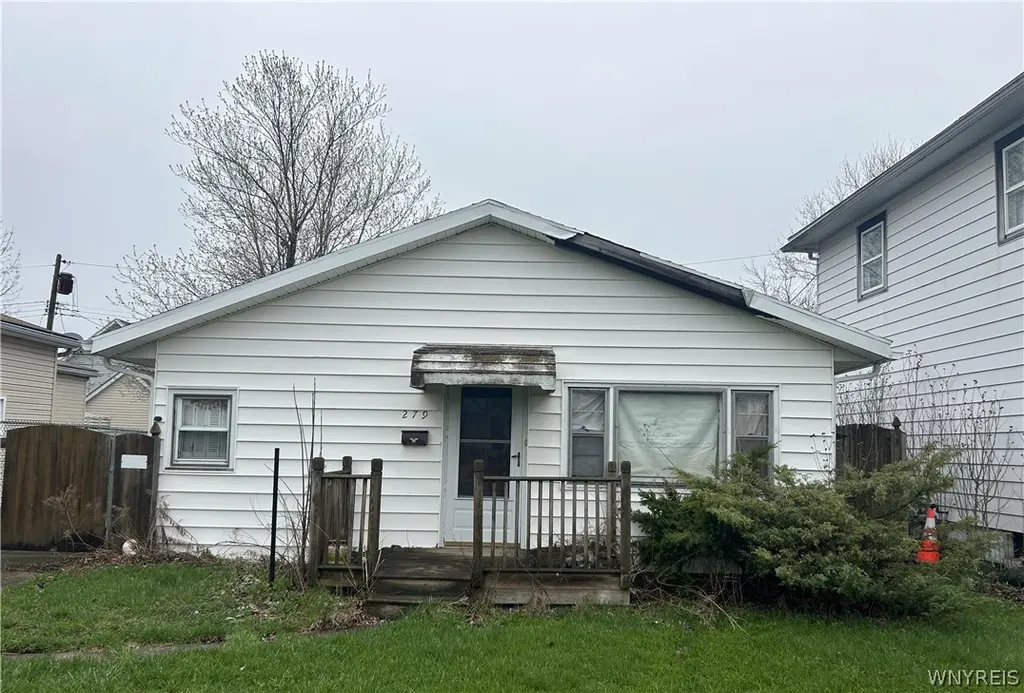 279 Lyndale Ave