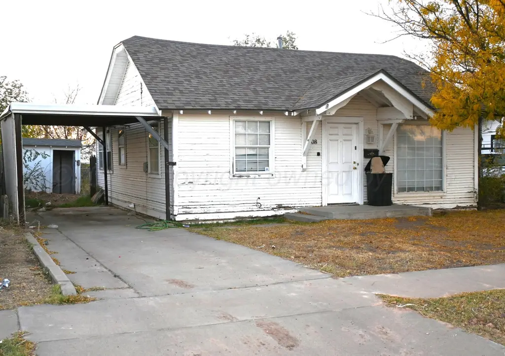 808 S Hayden St