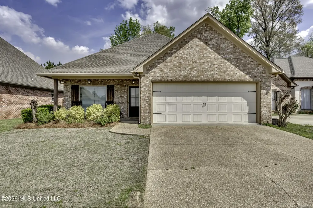 2017 Pebble Creek Dr