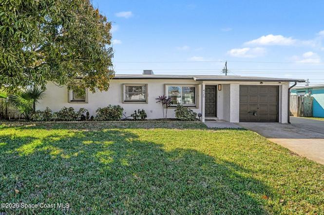 425 Sabal Ave