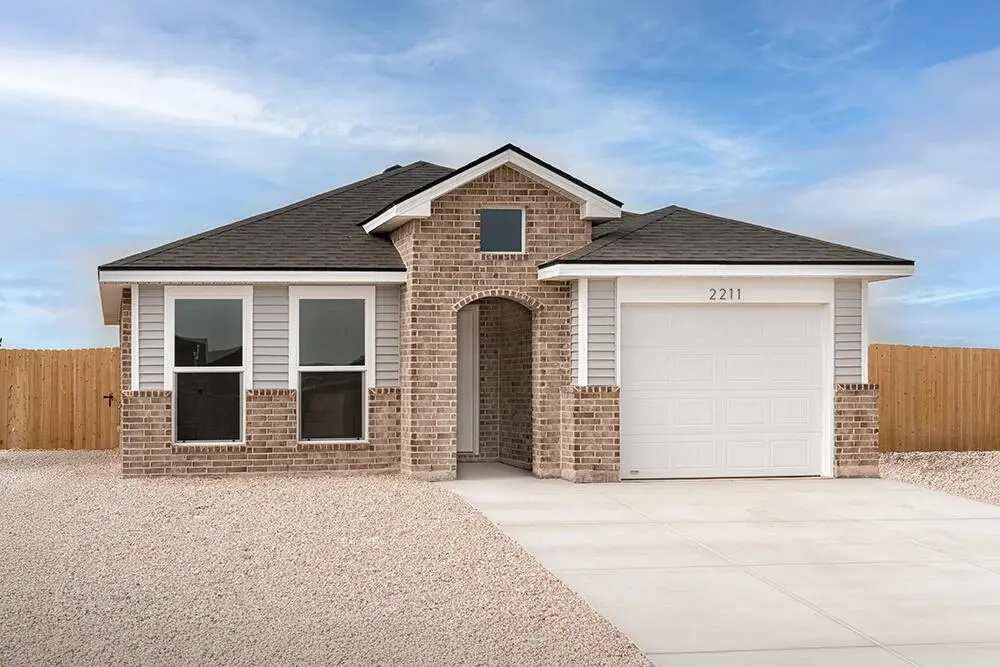 13813 Fremont Ave
