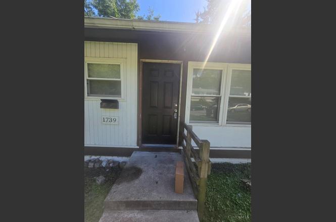 1739 Monterey Ct
