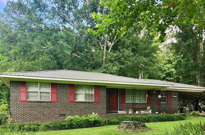 3015 Sharon Blvd