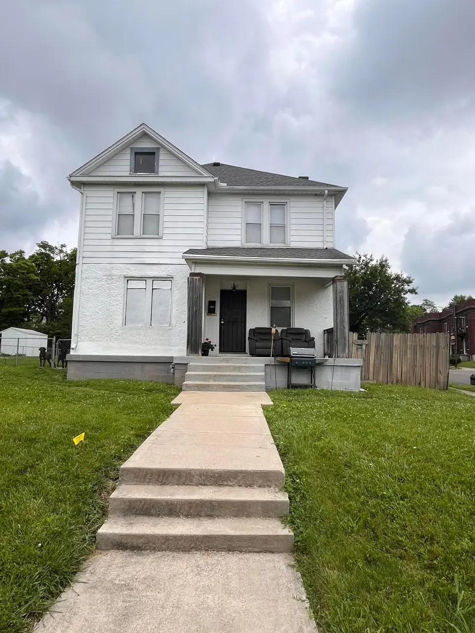 1601 Salem Ave